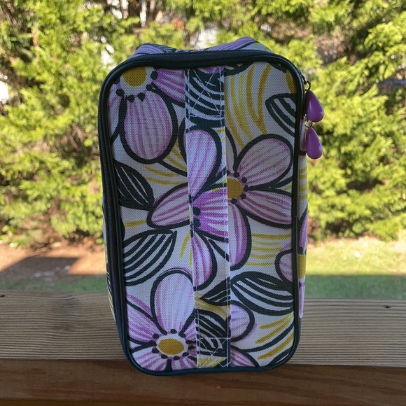 Milly for Clinique Cosmetic Case/Bag - Picture 4 of 6